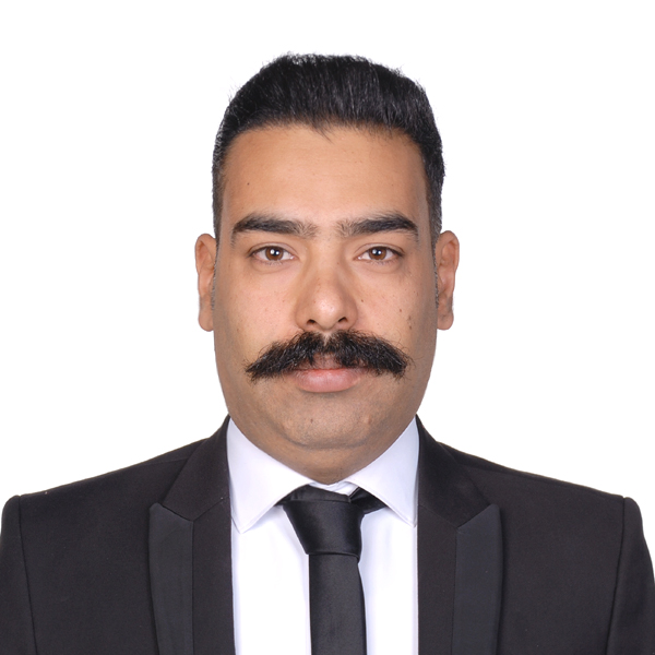 اشخاص حقیقی - میلاد اسماعیلی